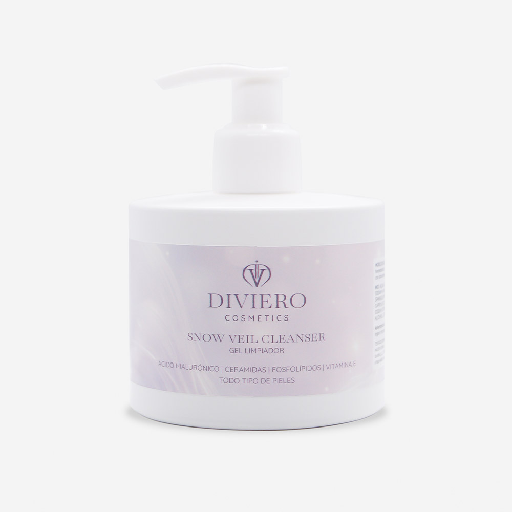 Gel linpiador facial Snow Veil Cleanser, con ceramidas y fosfolipidos.